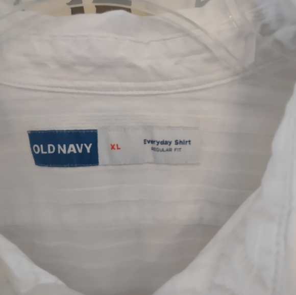 Old Navy, White Textured, XL - Picture 8 of 8